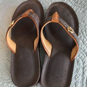Michael Kors flip flops